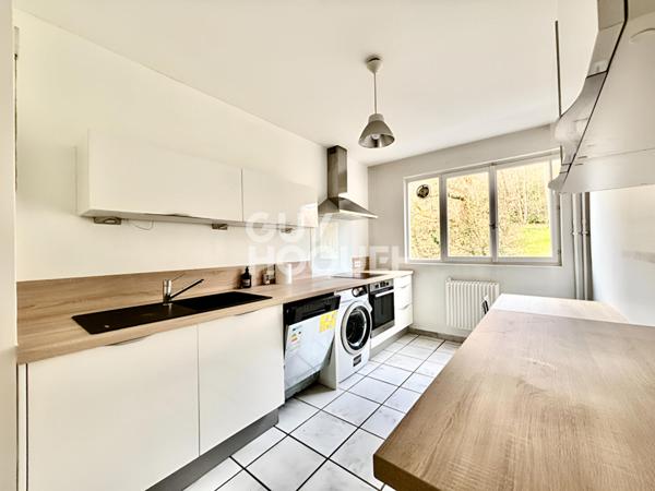 À vendre : Appartement spacieux de 5 pièces à Neuville-sur-Saône