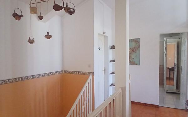 Maison à vendre    4 pièces • 135 m2 L'Étang-Salé