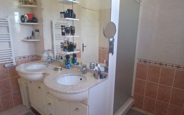 Maison à vendre    4 pièces • 135 m2 L'Étang-Salé