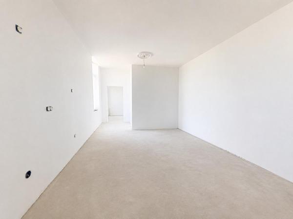 Ensemble immobilier rénové à neuf – 2 logements indépendants