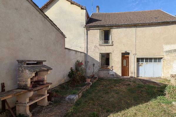 Maison 3 chambre(s) à vendre - Charentenay, Yonne - 89