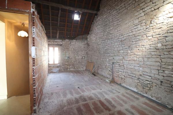 Maison 3 chambre(s) à vendre - Charentenay, Yonne - 89