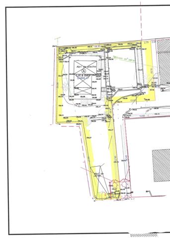 Terrain
        
        - 695 m² 145 000 € *