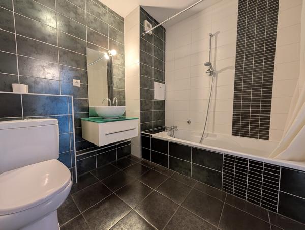 Appartement 2 pièces - 47m² - Holtzheim 179 800 € H.A.I.*