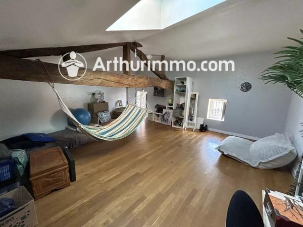 Location Appartement 3 pièces 103 m2 à Saint-Didier-de-Formans