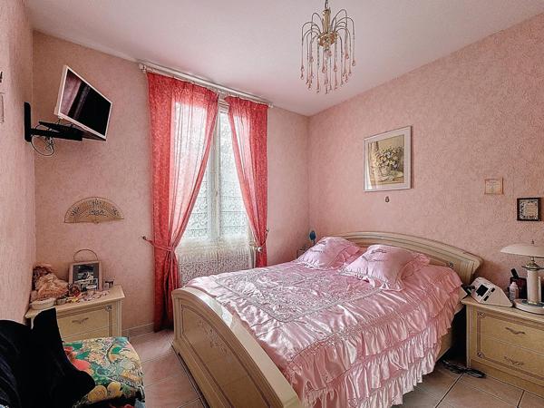 Beau potentiel, maison SALLEBOEUF, 3 ch