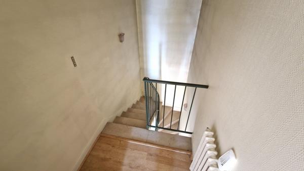 Appartement lumineux Place Gambetta ? Terrasse, cave et beaux volumes