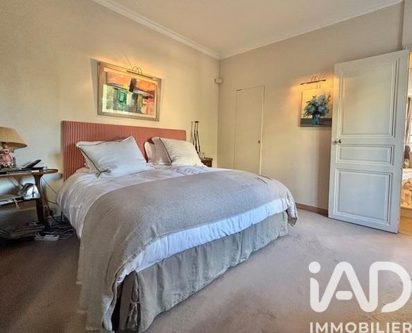 Maison à vendre 7 pièces 155 m² Garches