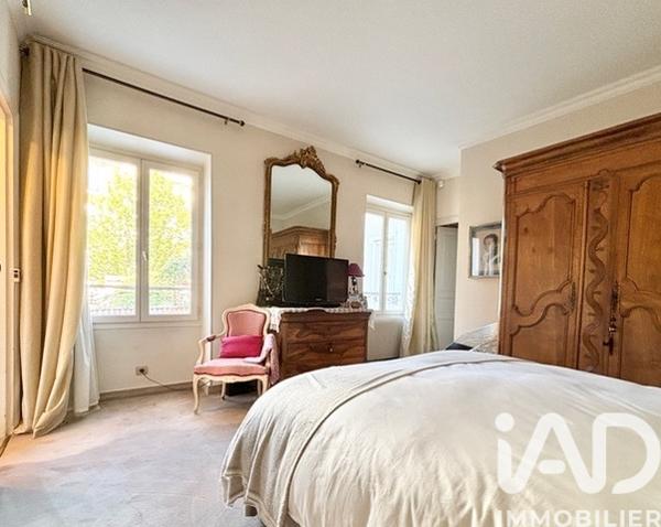 Maison à vendre 7 pièces 155 m² Garches