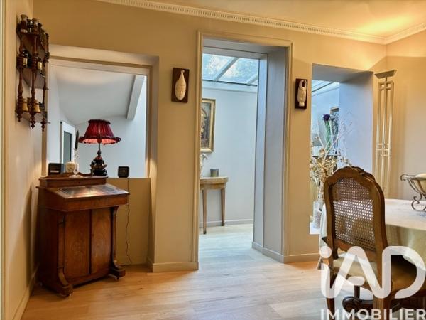 Maison à vendre 7 pièces 155 m² Garches