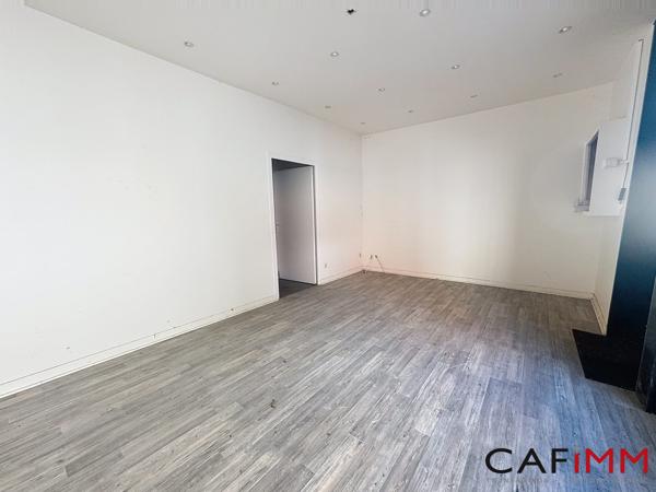 CALUIRE-LOCAL COMMERCIAL-30m²