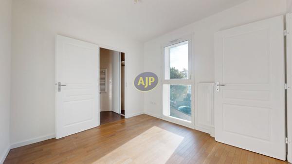 Vente appartement Villenave D Ornon : 349 500 € - AJP Immobilier Bordeaux Nansouty
