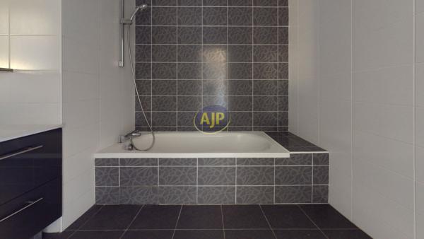 Vente appartement Villenave D Ornon : 349 500 € - AJP Immobilier Bordeaux Nansouty