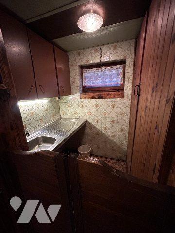 maison de plain-pied avec cour et coin vert