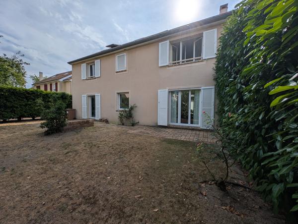 Maison Croissy-sur-seine 6 pièce(s) 165 m2 , Croissy sur seine Maison Croissy-sur-seine 6 pièce(s) 165 m2 , Croissy sur seine