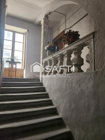 Appartement de caractère à rénover – 125 m²
