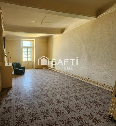 Appartement de caractère à rénover – 125 m²