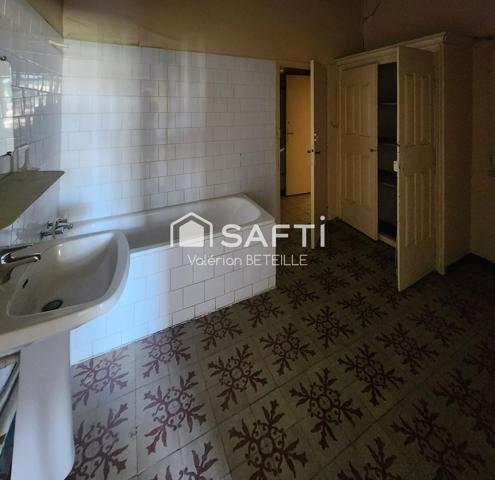 Appartement de caractère à rénover – 125 m²