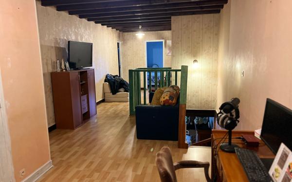 Maison à vendre    5 pièces • 176,19 m2 Cussac