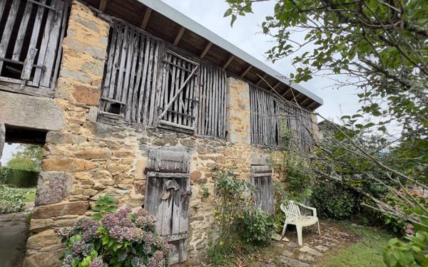 Maison à vendre    5 pièces • 176,19 m2 Cussac