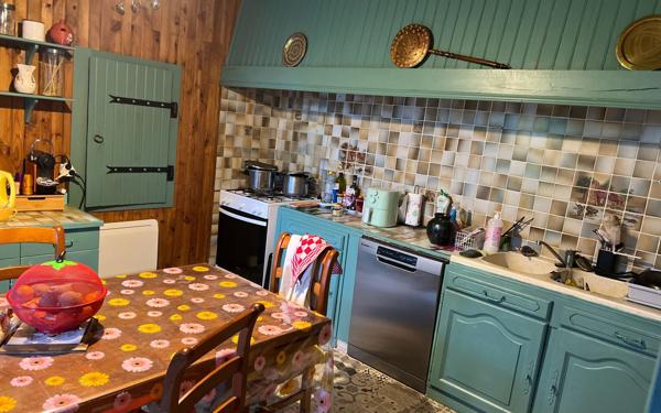 Maison à vendre    5 pièces • 176,19 m2 Cussac