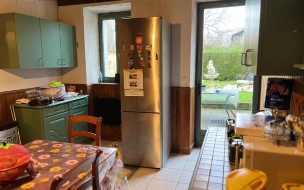 Maison à vendre    5 pièces • 176,19 m2 Cussac