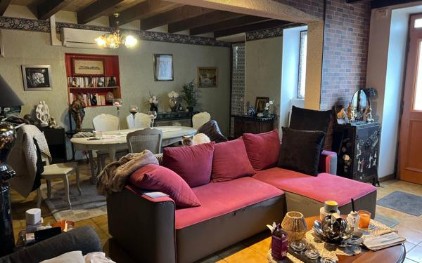 Maison à vendre    5 pièces • 176,19 m2 Cussac