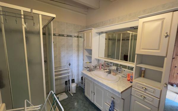 Maison à vendre    5 pièces • 176,19 m2 Cussac