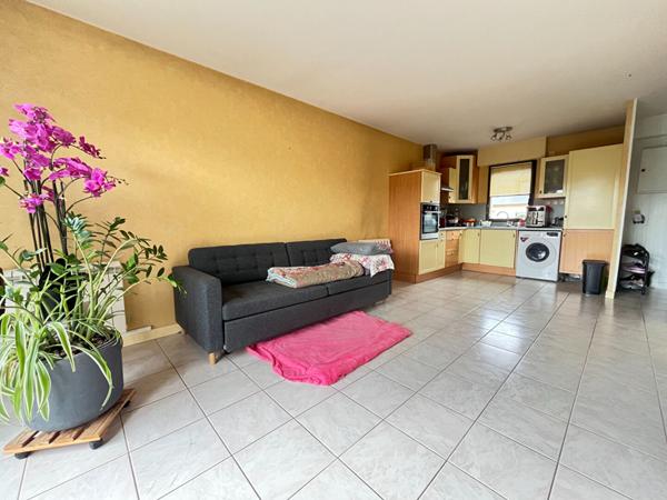 Investissement locatif CHARTRES-DE-BRETAGNE - Appartement 3 pièces duplex - 53m2 (60m2 au sol) - Terrasse SUD