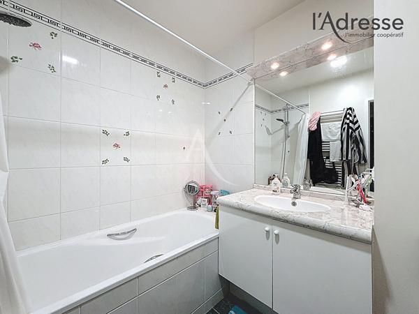 PUTEAUX/ Quais Dion Bouton - Appartement 4 pièces 91m² - Terrasse/Jardin 53m² - 1 Box - 1 Parking