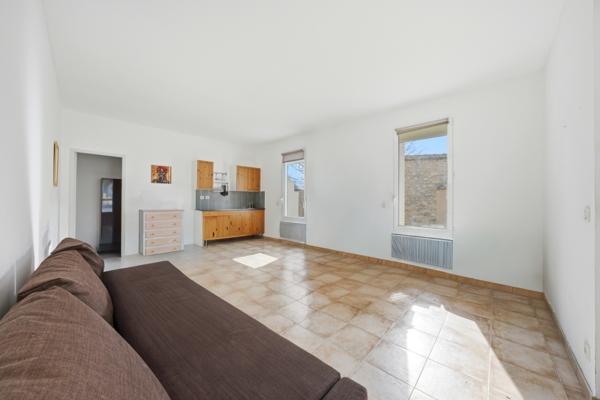 Vailhauquès (34570) MAISON - VAILHAUQUES