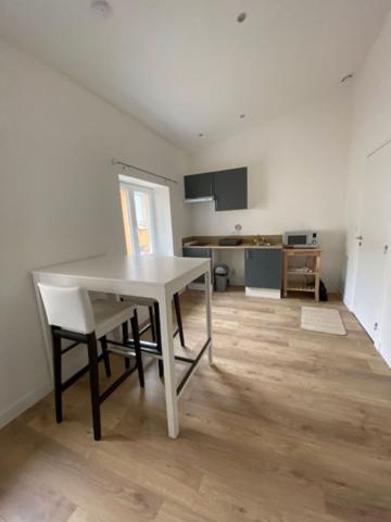 Villeurbanne/ Charmant 2 pièces meublé de 27m2