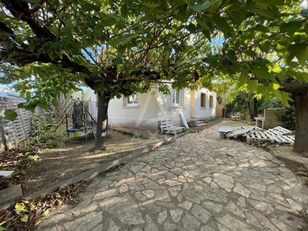 VILLA DE PLAIN PIED D'ENV 88M² HABITABLES 3 CHAMBRES SUR 500M² DE TERRAIN