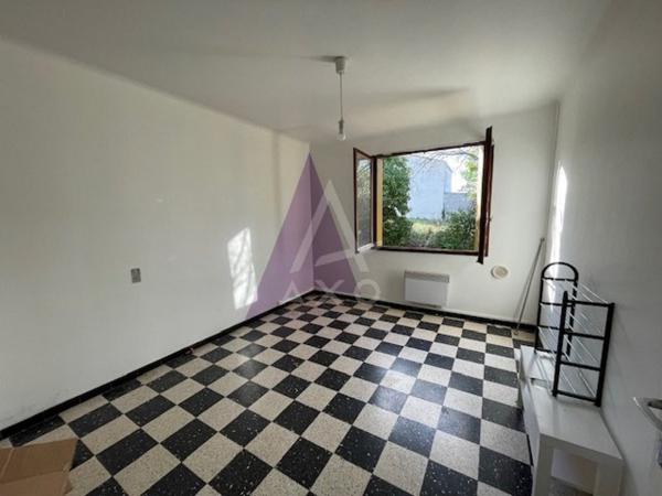 VILLA DE PLAIN PIED D'ENV 88M² HABITABLES 3 CHAMBRES SUR 500M² DE TERRAIN