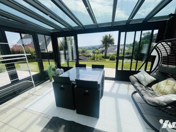 A VENDRE BAUD proche centre ville maison avec piscine -REF 40N