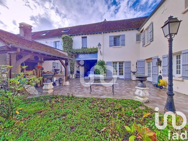 Maison à vendre 6 pièces 166 m² Faremoutiers