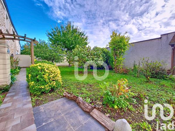 Maison à vendre 6 pièces 166 m² Faremoutiers