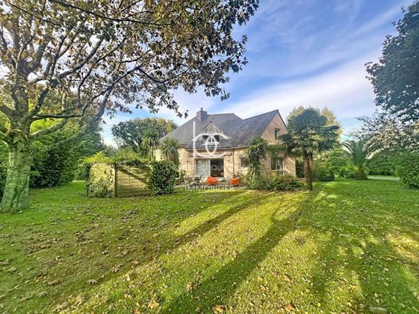 PLOEREN Maison 8 pièces 187 m²