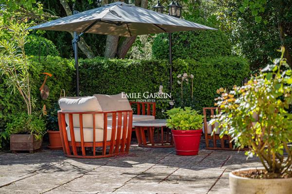 A vendre - Maison Bourgeoise du XIXème siècle - Aix-en-Provence - Vue Sainte Victoire