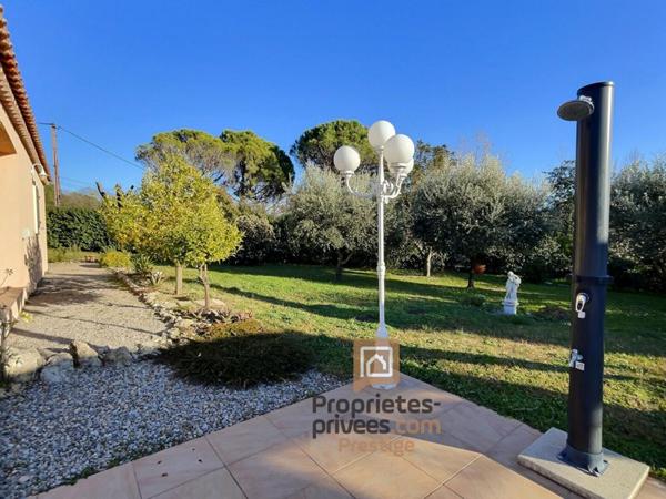 Villa  7 pièce(s) 185 m2 avec piscine proche fréjus