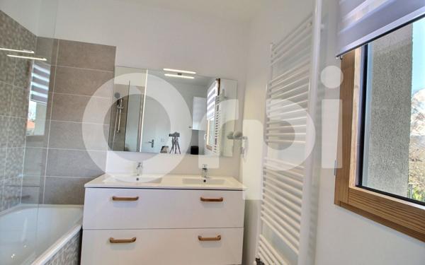 Maison à vendre    4 pièces •  Messery