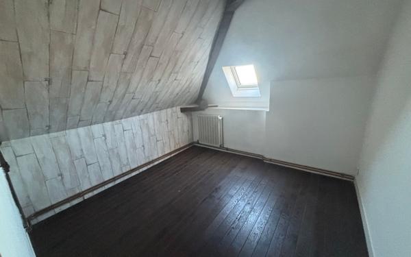 Appartement à vendre    4 pièces • 84 m2 Auxerre