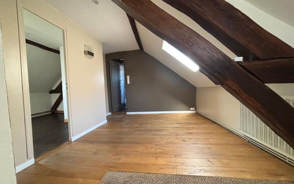 Appartement à vendre    4 pièces • 84 m2 Auxerre
