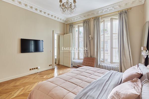 A louer - Paris - 75001 - rue Saint-Honoré - Place Vendôme - Location meublée