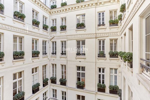 A louer - Paris - 75001 - rue Saint-Honoré - Place Vendôme - Location meublée
