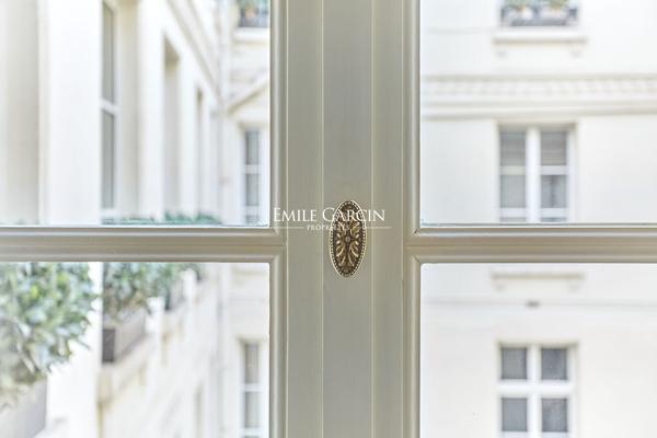 A louer - Paris - 75001 - rue Saint-Honoré - Place Vendôme - Location meublée