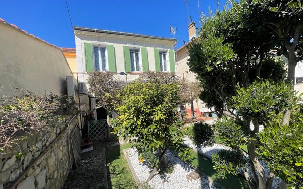 Maison à vendre    4 pièces • 75 m2 La Seyne-sur-Mer