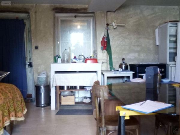 Maison de ville à vendre à Villaines-la-Juhel en Mayenne (53700), ref : 1295