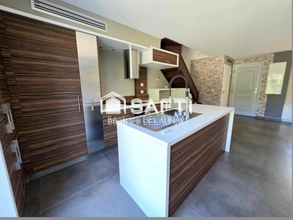 PAVILLON 67M², 3 CHAMBRES, GARAGE ET PARKING