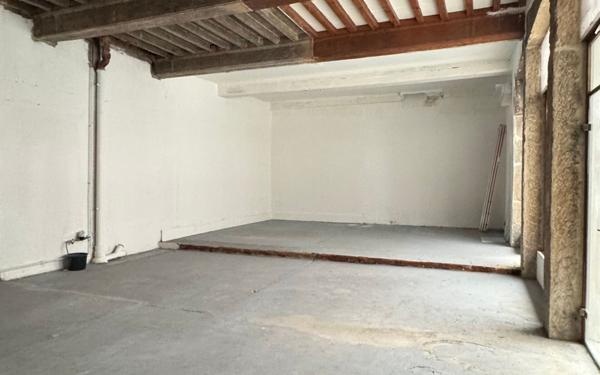 Appartement à vendre    3 pièces • 82 m2 Lyon 2